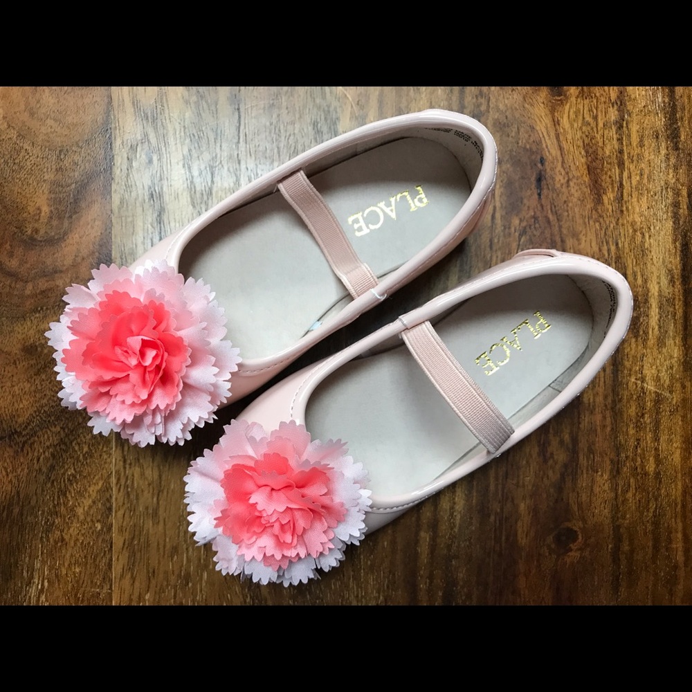 Pink dress shoes